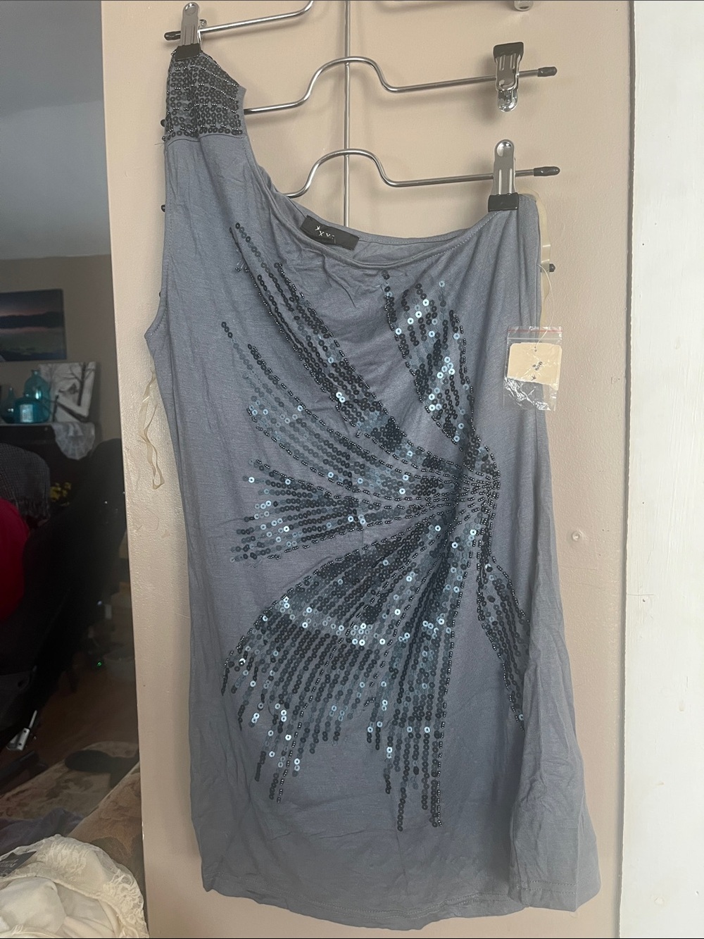 Akribos XXIV One-Shoulder Gray Sequin Burst Dress